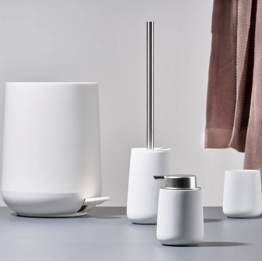 Nova såpedispenser, hvit matt Nova såpedispenser, hvit matt